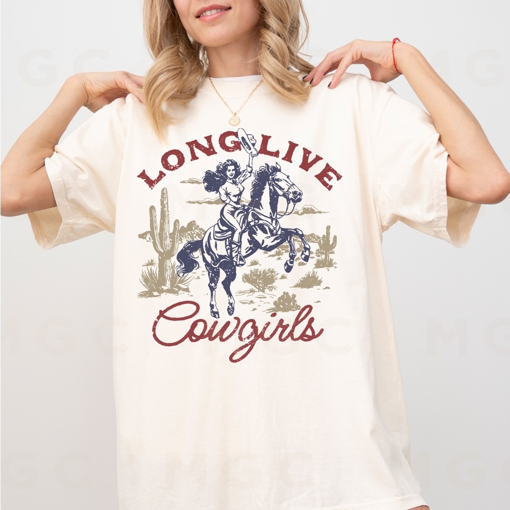 🚨 SALE 🚨 Comfort Colors Long Live Cowgirls shirt